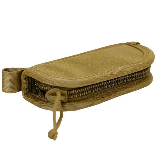 Protect your Kestrel weather meter with this durable case featuring a plush padded pouch and hard outer shell, ensuring safety from shocks, dirt, and loss.