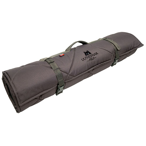 The ULFHEDNAR Shooting Mat is a comfortable, waterproof field shooting pad measuring 180x75 cm, perfect for ensuring stability and comfort during your shooting sessions.
