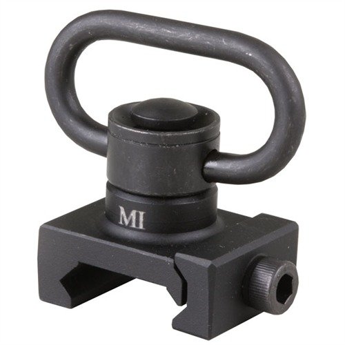 The MCTAR-08HD Heavy Duty Adapter offers a robust sling attachment with a 360º rotating swivel, perfect for tactical operations and quick sling removal.