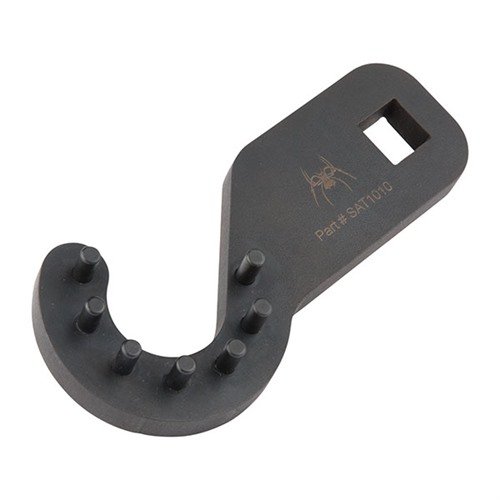 The Spike's Tactical USGI 7-Pin Barrel Nut Wrench for AR-15 features robust construction with TIG welded tool steel pins, ½