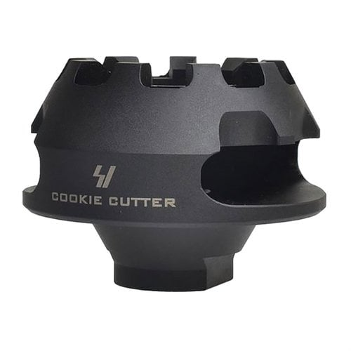 The Strike Industries AR COOKIE CUTTER COMP minimizes recoil and muzzle rise for SBRs and AR-Pistols, featuring a large surface area and effective concussion management.