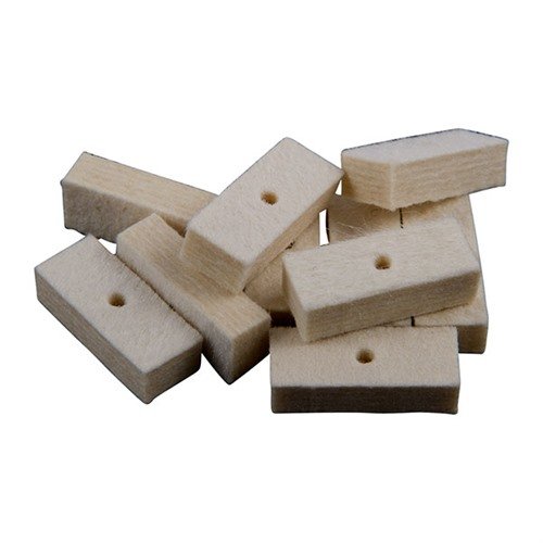 The Dewey Bolt Action Cleaning Kit effectively cleans hard-to-reach chambers and lugs, featuring a chamber mop, lug cleaning head, and durable brushes.