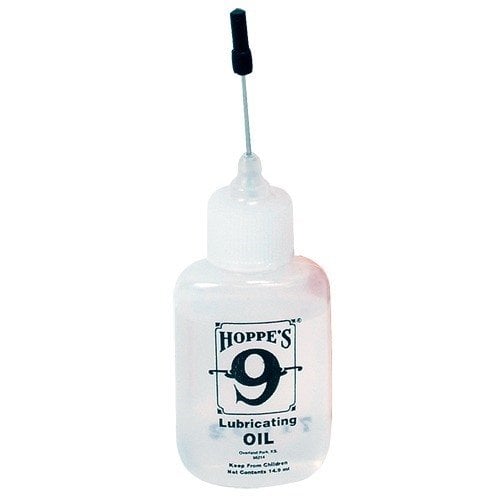 Hoppe's Lubricating Oil 14.9 ml ensures smooth operation and protection of firearms with its superior formula, reducing friction and wear for optimal performance.