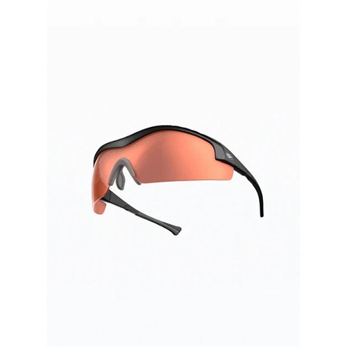 Experience ultimate versatility with the SSP Eyewear Methow Kit, featuring 6 HD interchangeable lenses, infrangible frames, and dynamic light management for all shooting disciplines.
