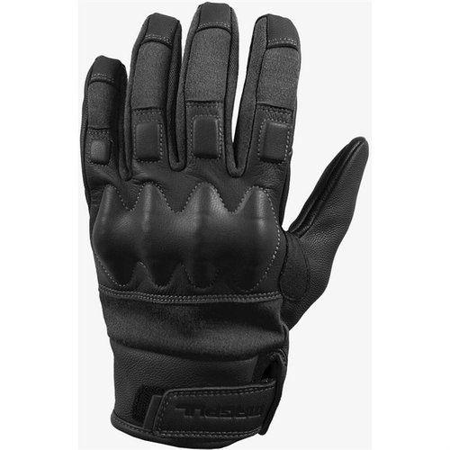 The Magpul Breach Glove 2.0 offers D30 knuckle protection, fire-resistant Nomex material, and touch-screen compatibility for ultimate comfort and durability.