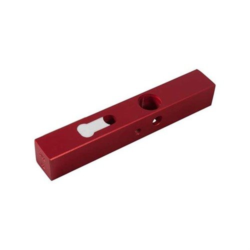 The MEC Lead Charge Bar for Single Stage Press allows precise 1-1/8 ounce lead shot measurements, ensuring consistent reloading for optimal performance and accuracy.